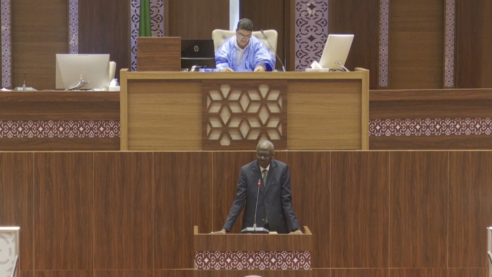 الجمعية الوطنية تصادق على تعديل بعض أحكام النظام الأساسي للجمارك