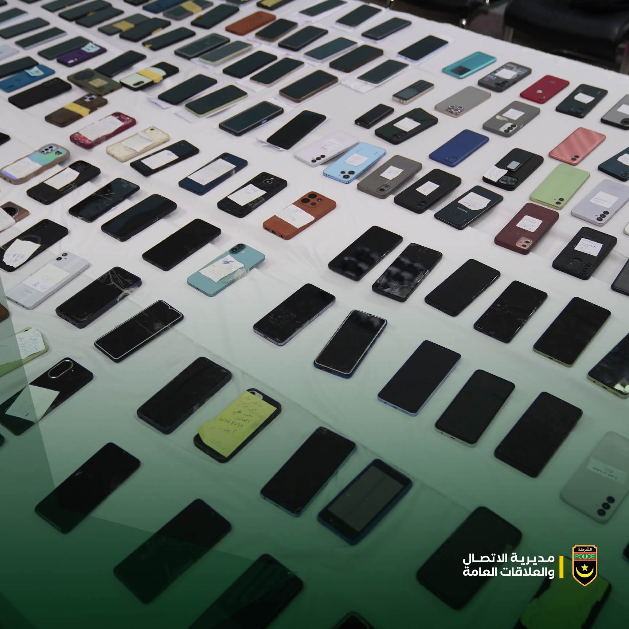 الأمن الوطني يضبط 427 هاتفاً مسروقاً ضمن عملية واسعة لتفكيك شبكات السرقة
