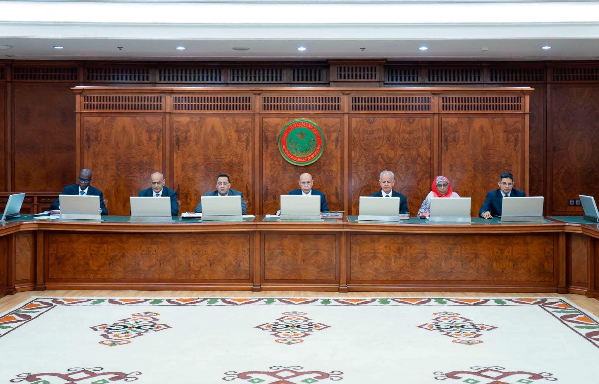 إلى حين تشغيل المكاتب التجارية.. الحكومة تعتمد آلية انتقالية لتسويق الذهب