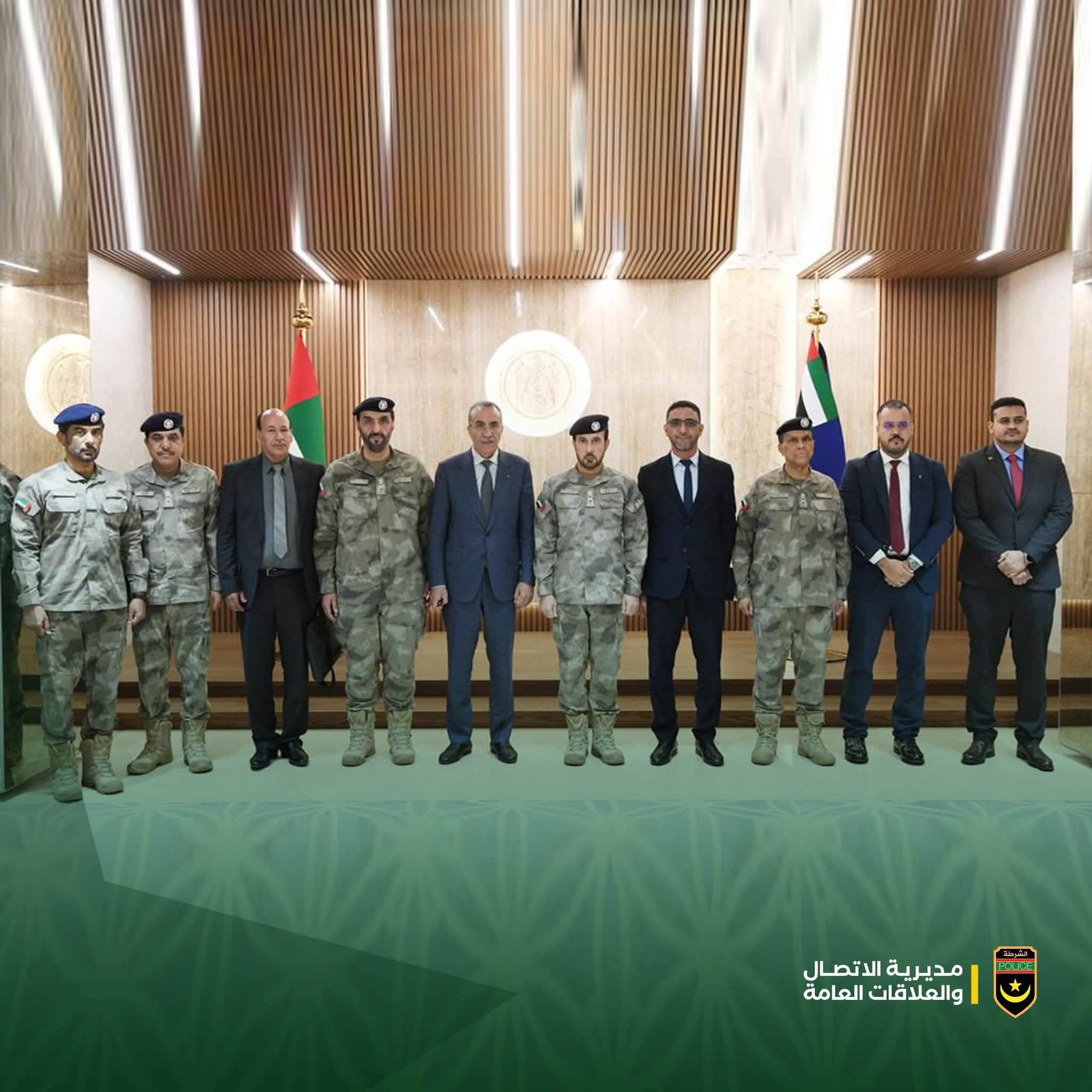 المدير العام للأمن الوطني يبحث مع قائد شرطة أبوظبي تعزيز التعاون الأمني